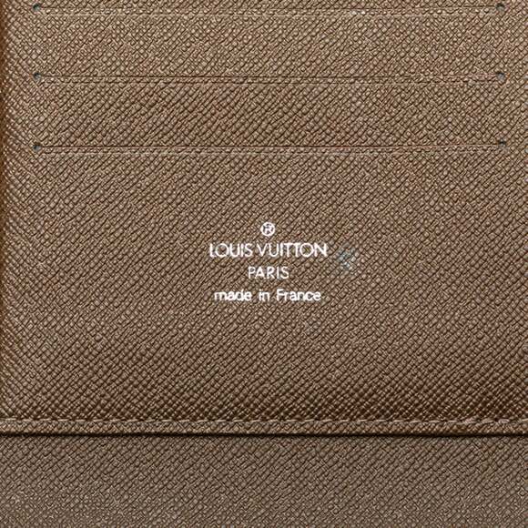 Louis Vuitton Taiga Organizer Atoll Long Wallet Round Travel Case M30658 Gris... - Picture 8 of 10